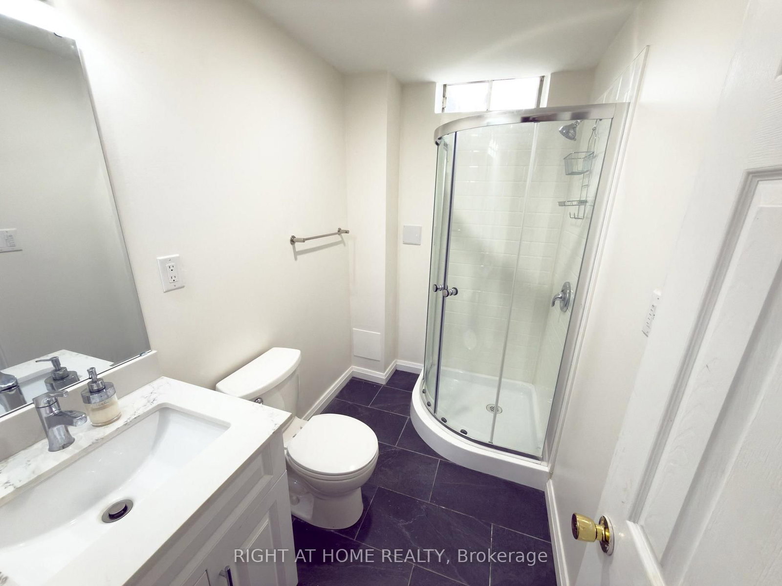 6683 Opera Glass Cres, Mississauga, view 39