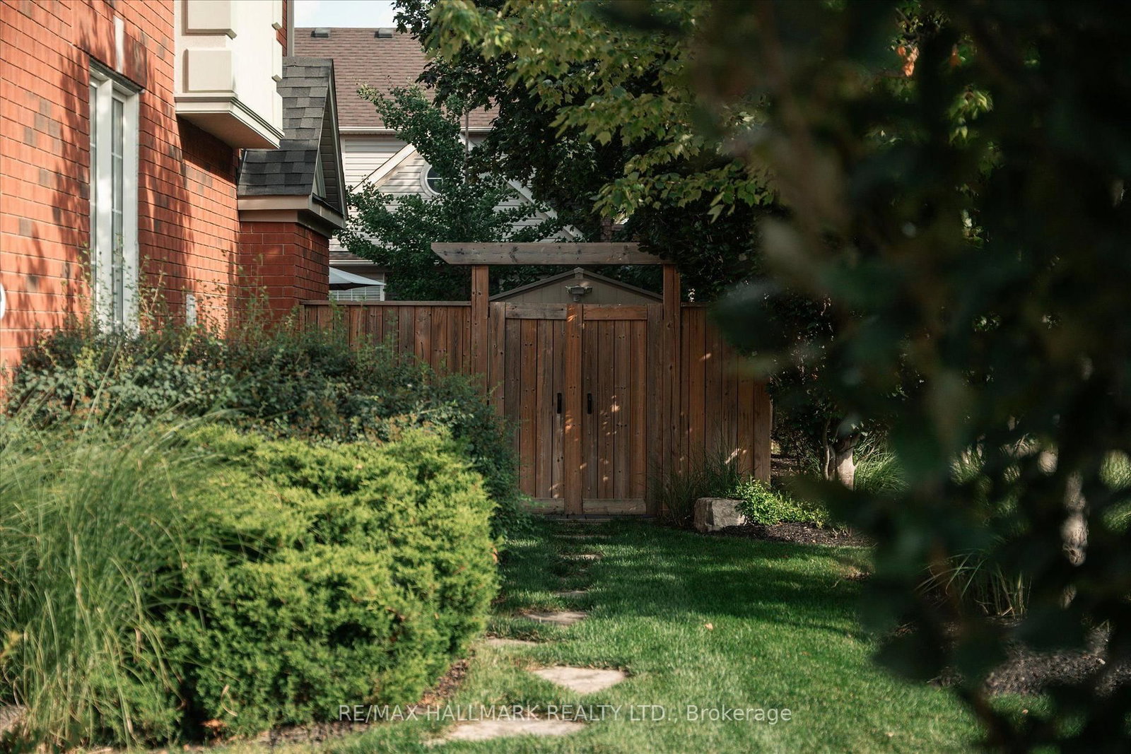 32 Redcastle Street • Brampton, ON photo 42