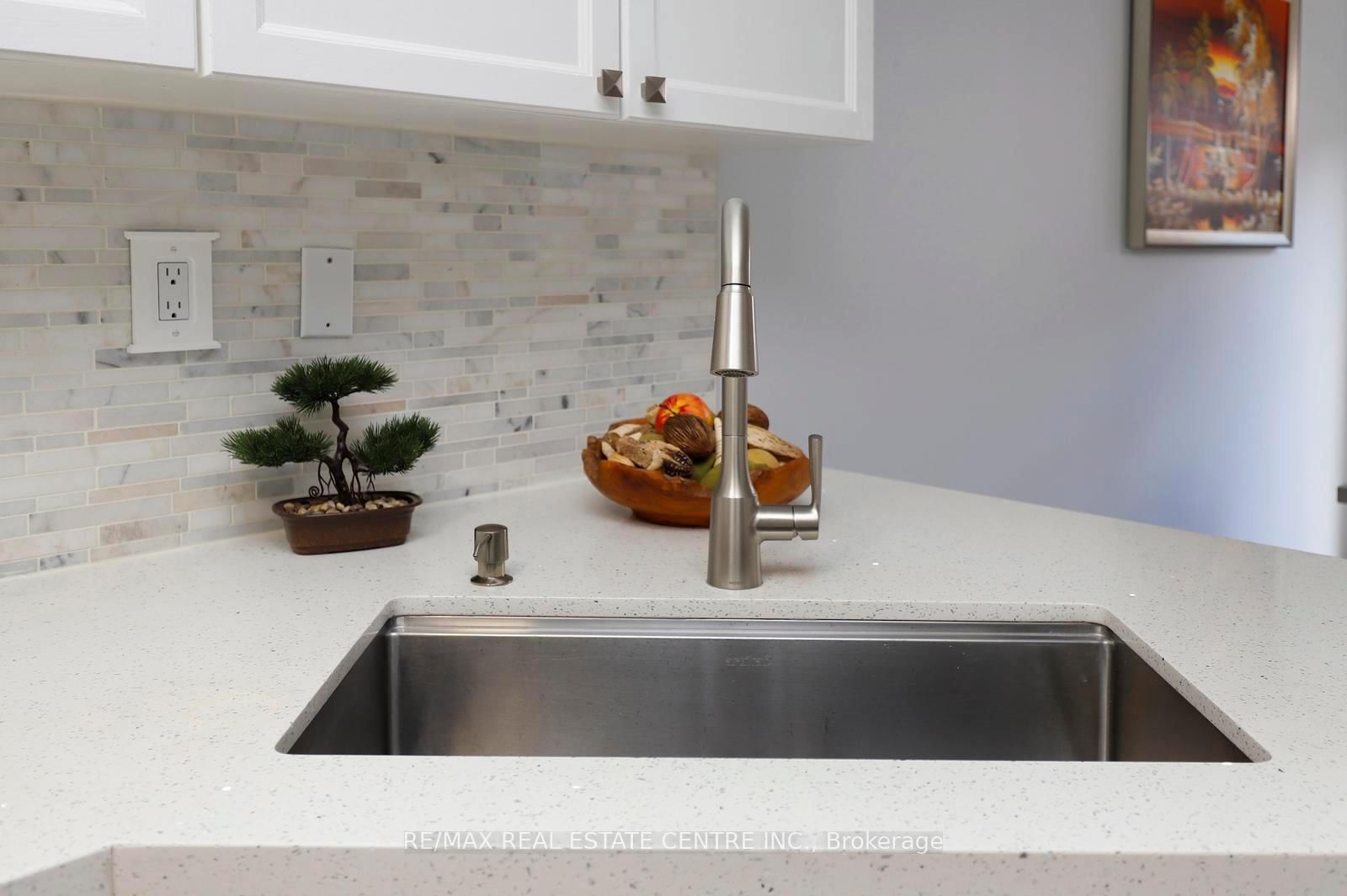 2022 Atkinson Drive • #26 • Burlington, ON photo 14