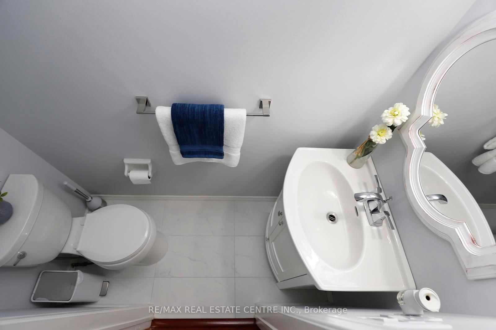 2022 Atkinson Drive • #26 • Burlington, ON photo 15