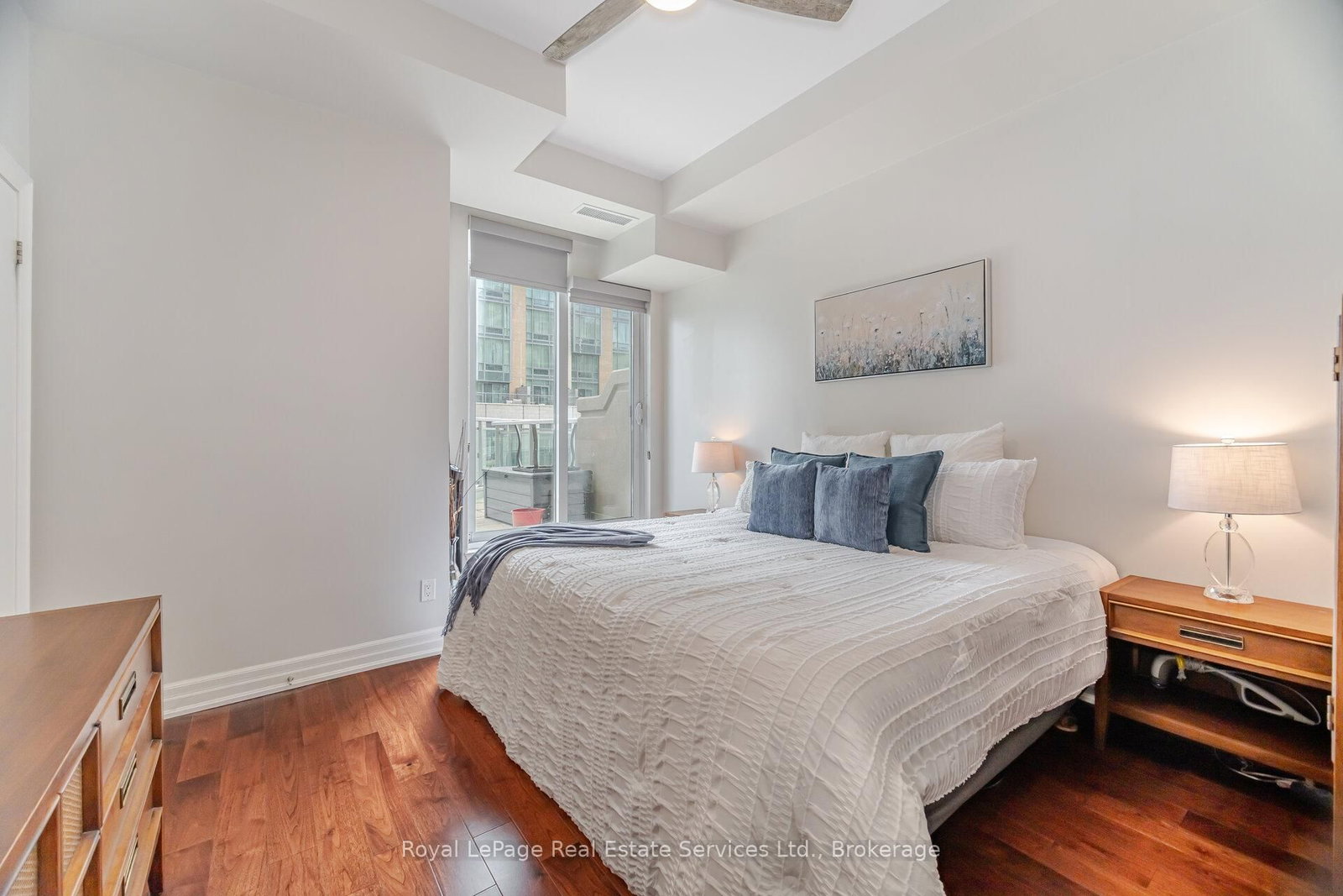 360 Pearl Street • #303 • Burlington, ON photo 19