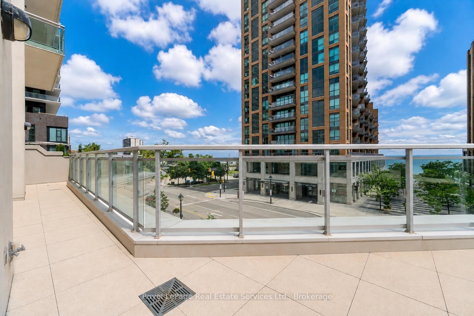 360 Pearl Street • #303 • Burlington, ON photo 34