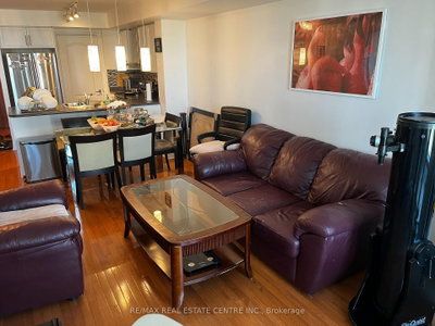 33 Elm Drive E • #1010 • Mississauga, ON photo 6