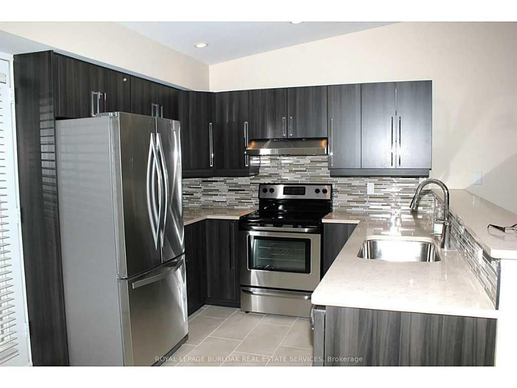 1411 Walker's Line • #401 • Burlington, ON photo 8
