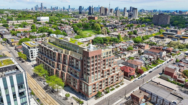 920 - 1787 St Clair Avenue W