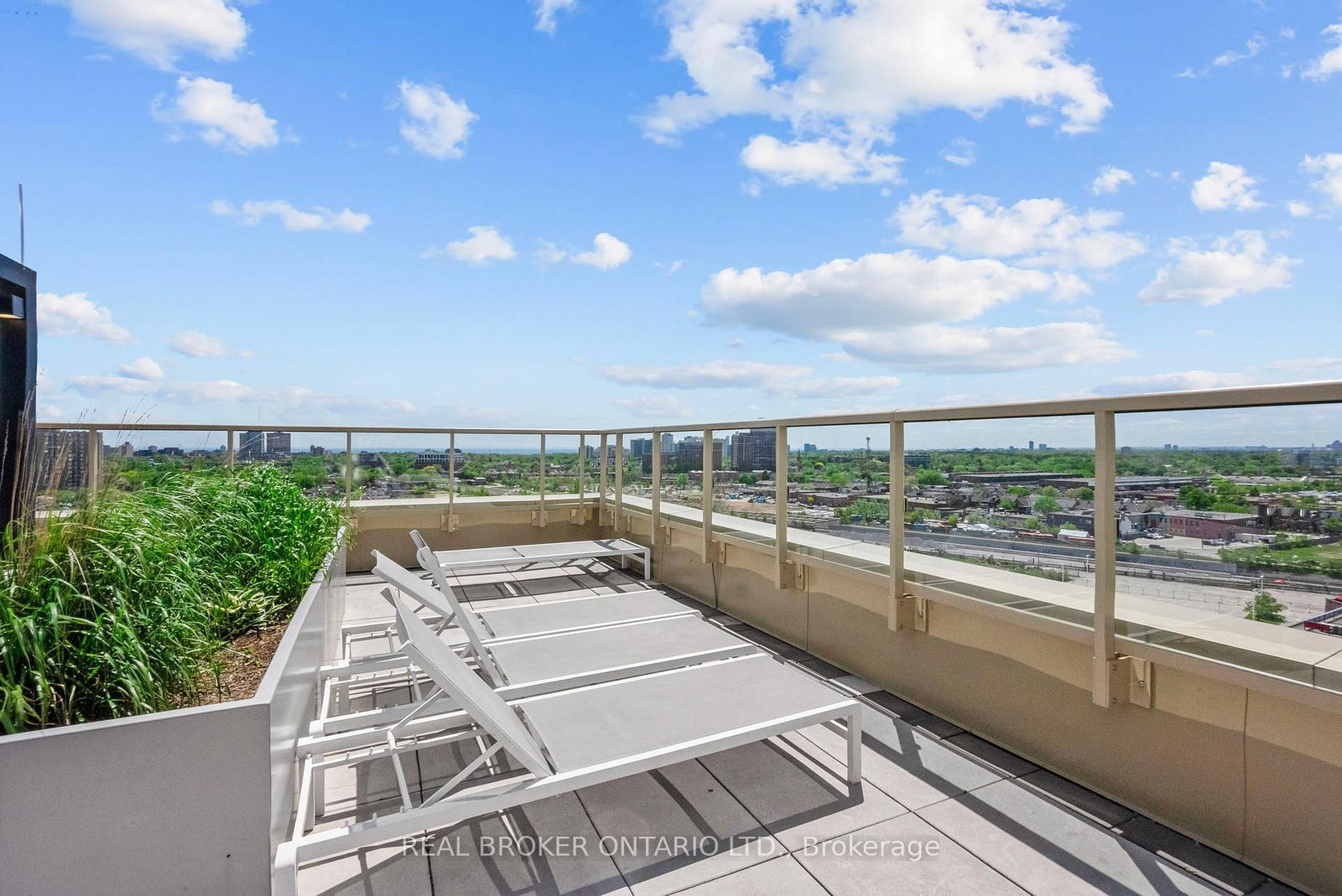 1787 St Clair Avenue W • #920 • Toronto, ON photo 38