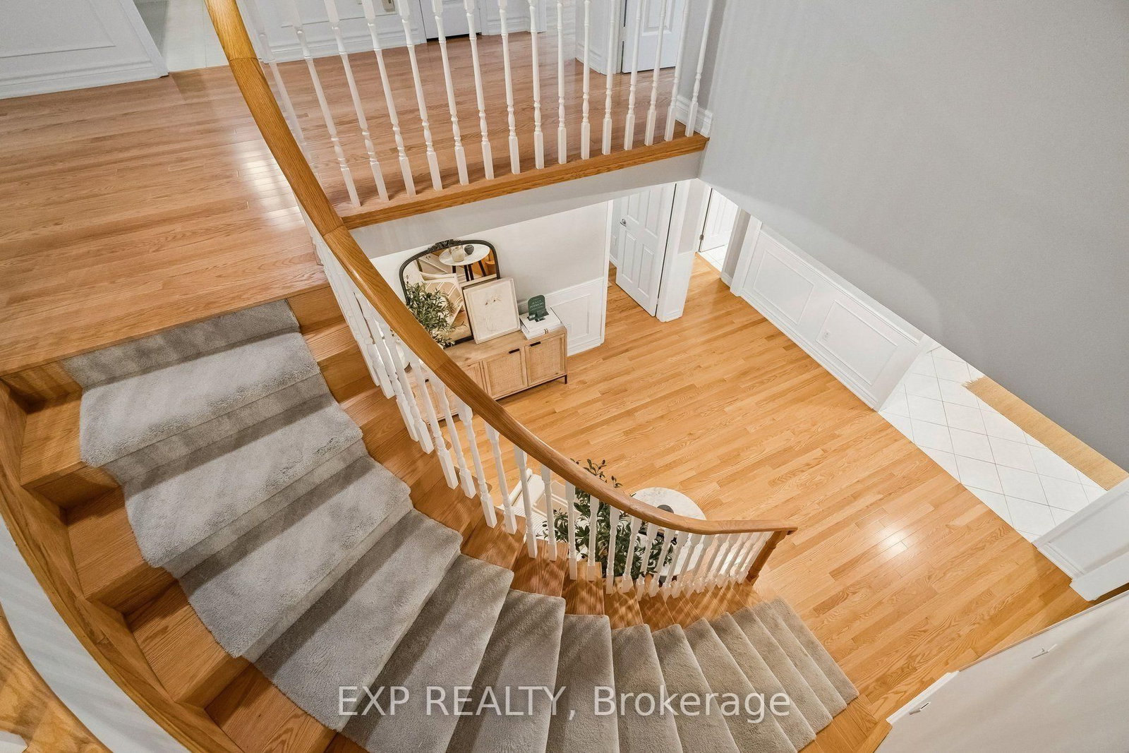 209 Nottingham Drive • Oakville, ON photo 31