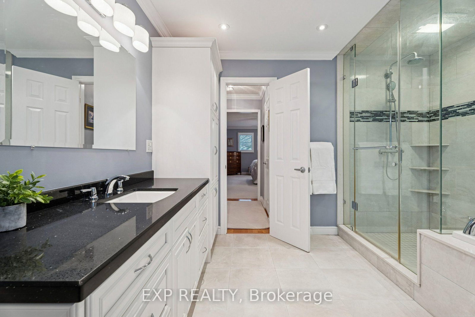209 Nottingham Drive • Oakville, ON photo 34