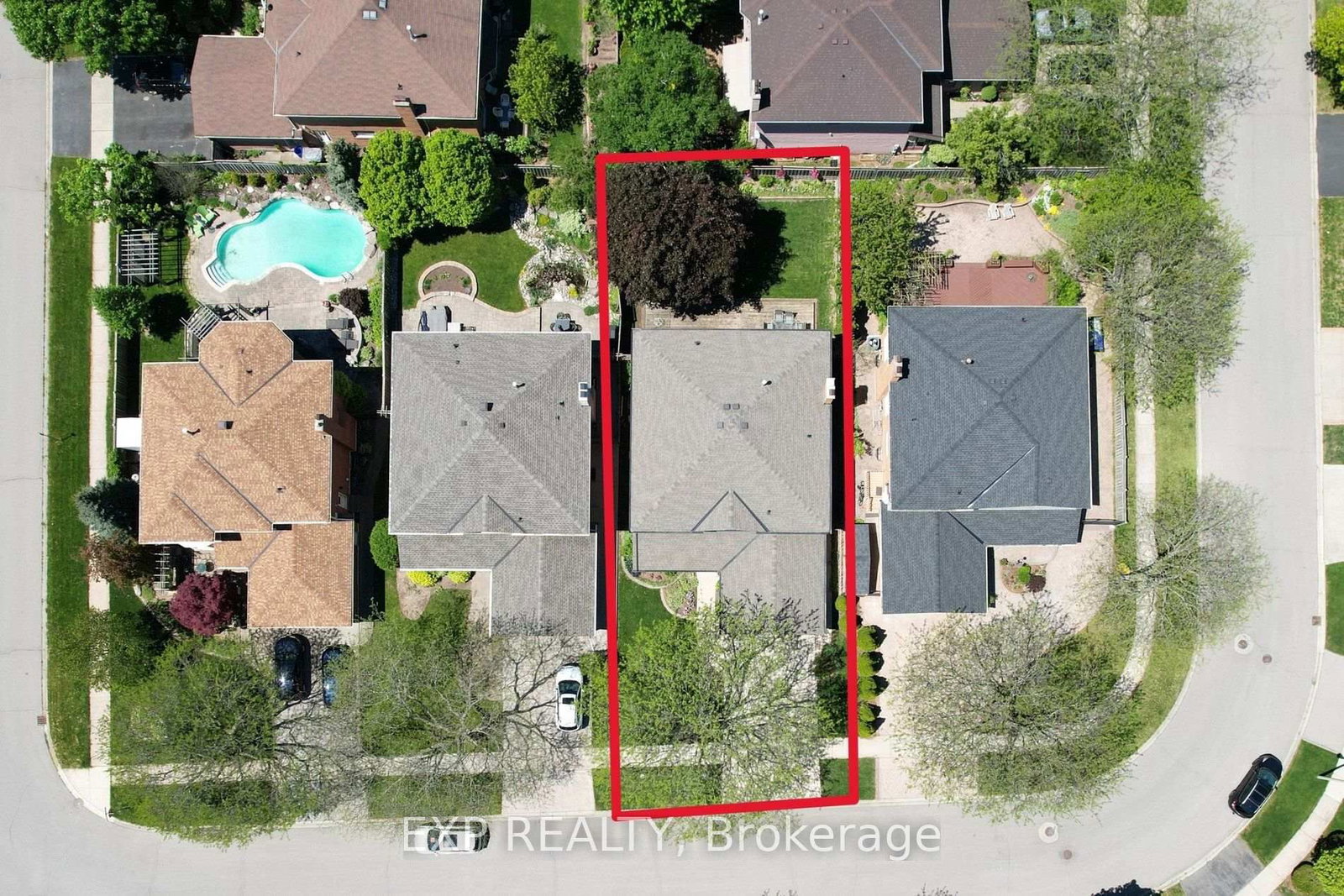209 Nottingham Drive • Oakville, ON photo 48