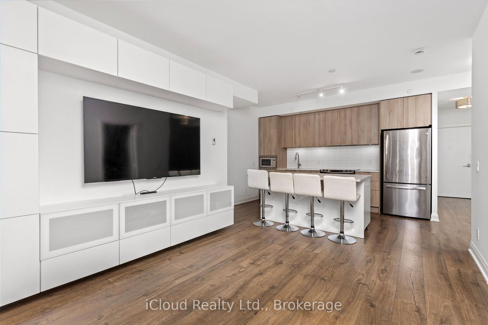 110 Marine Parade Drive • #810 • Toronto, ON photo 12