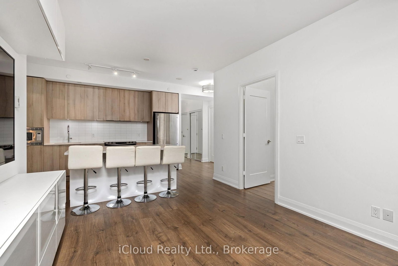 110 Marine Parade Drive • #810 • Toronto, ON photo 13