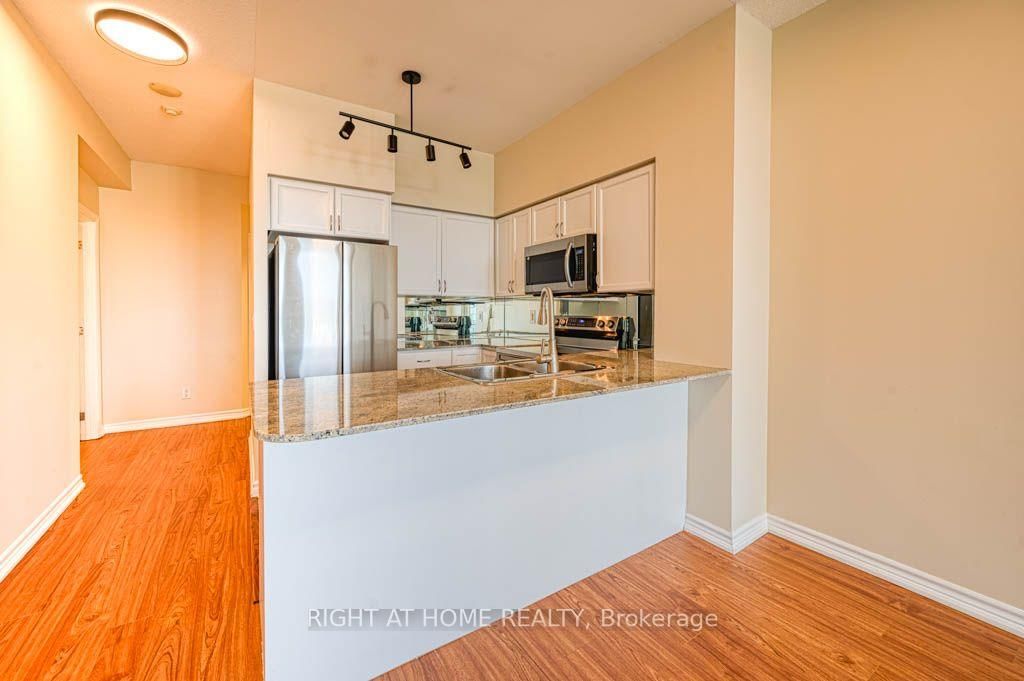 388 Prince Of Wales Drive • #1711 • Mississauga, ON photo 11
