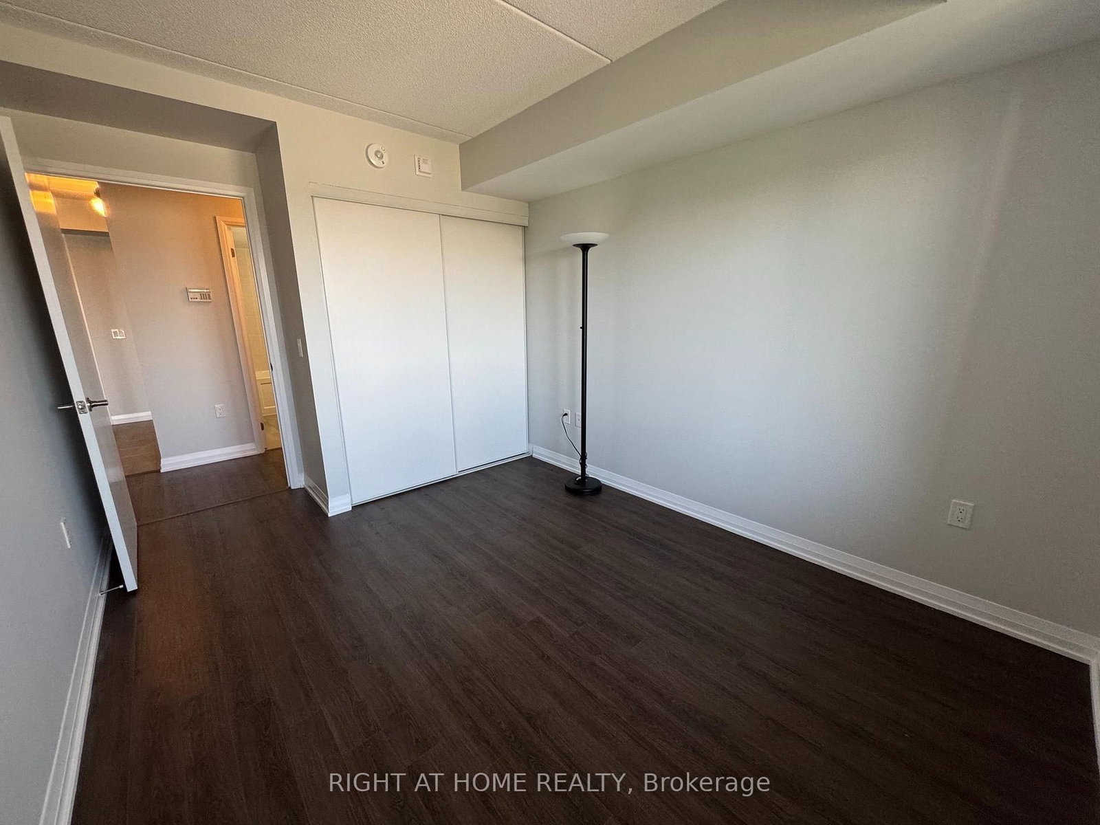 40 Via Rosedale Way • #307 • Brampton, ON photo 11