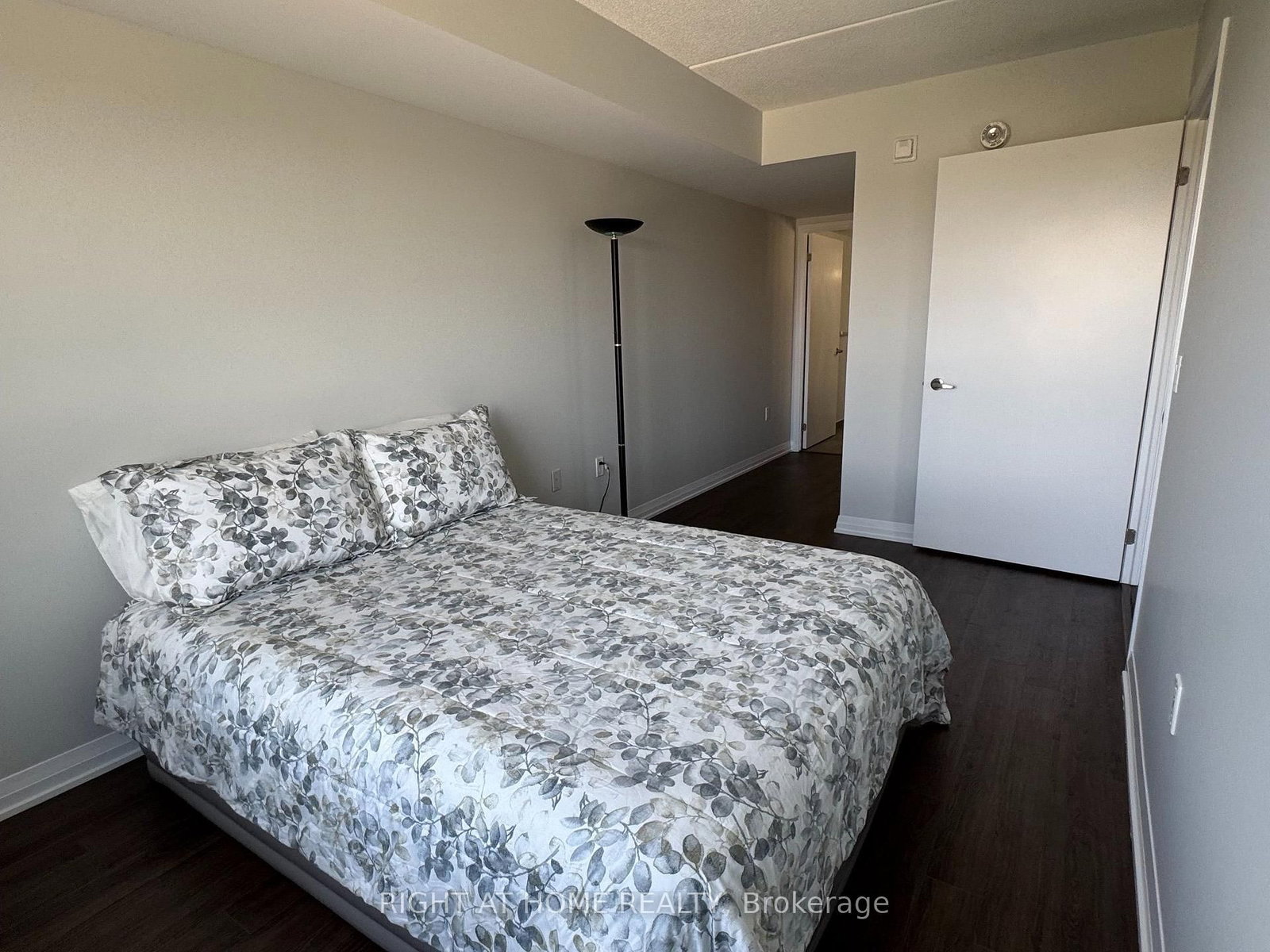 40 Via Rosedale Way • #307 • Brampton, ON photo 15