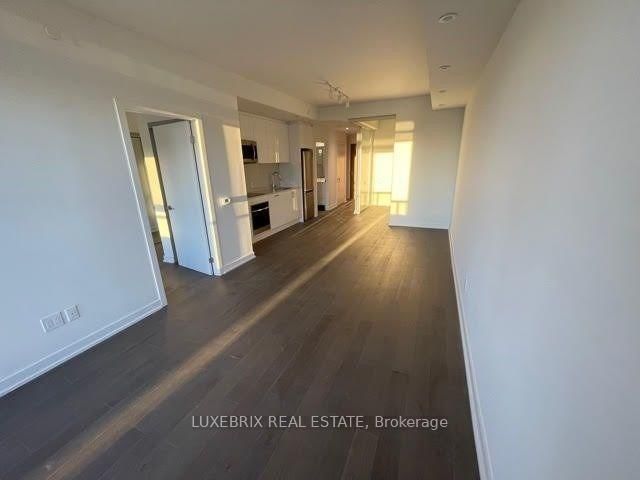 2211 - 1928 Lakeshore Boulevard W