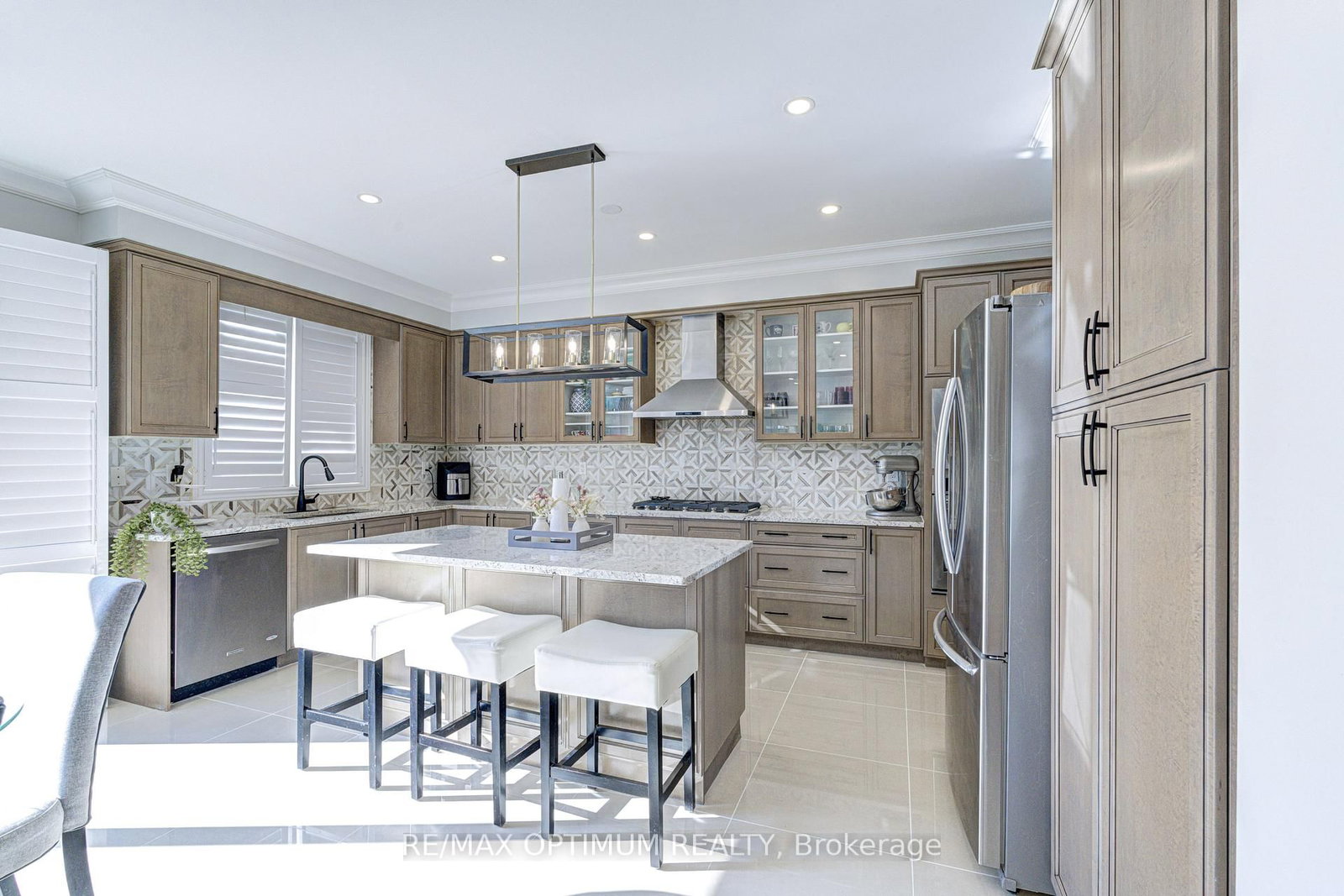 120 Canary Close • Brampton, ON photo 15