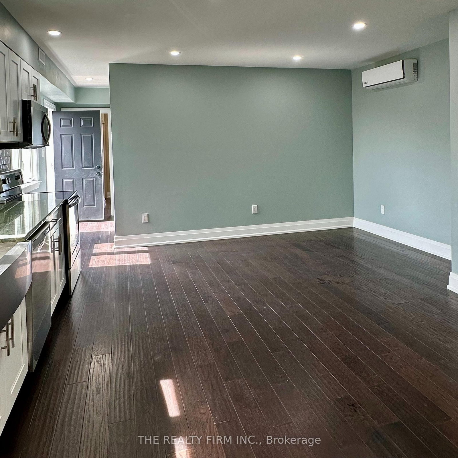 6 Lapp Toronto,ON M6N 3W6 — Photo 29