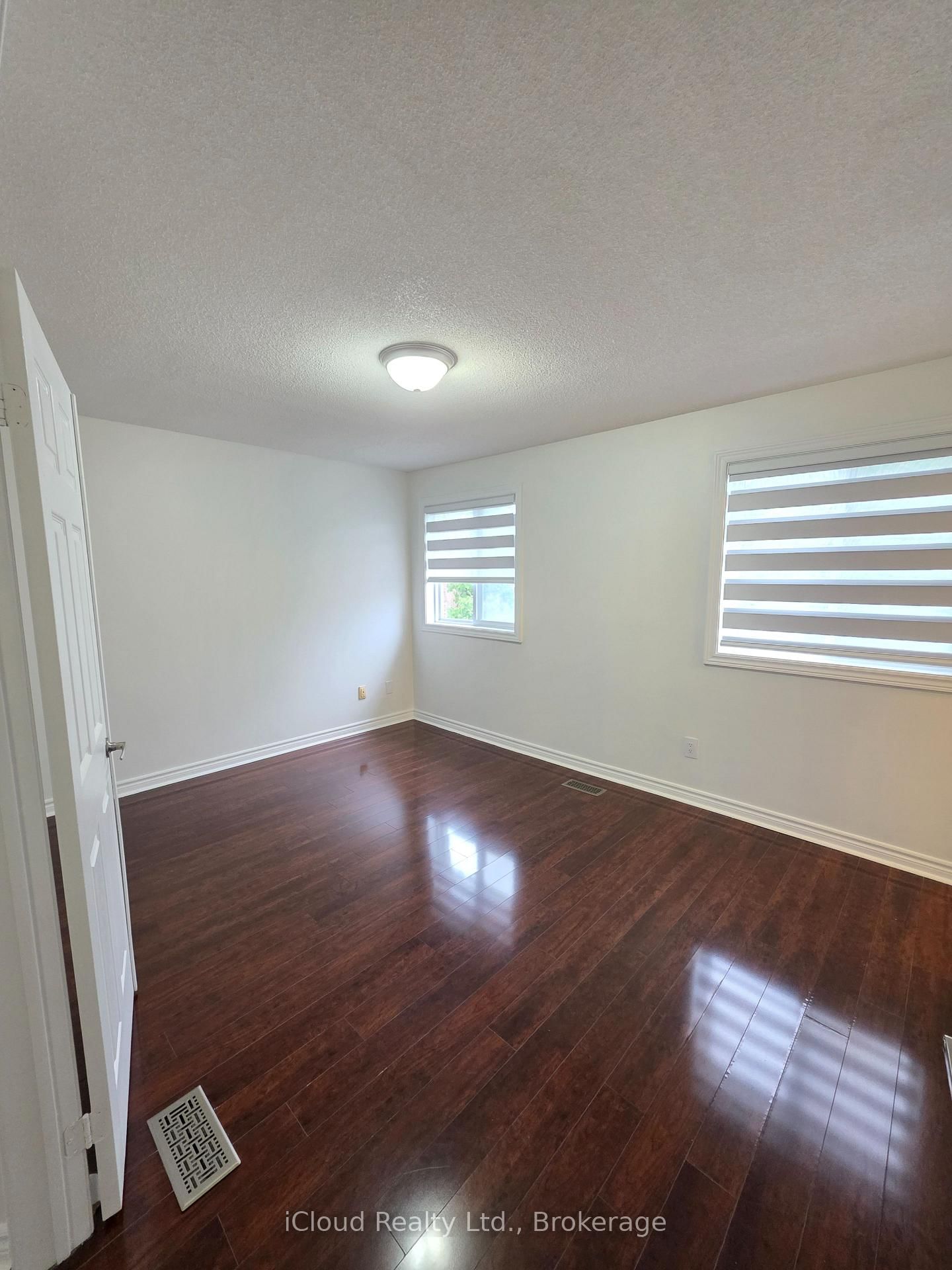 2398 Britannia Road W • #68 • Mississauga, ON photo 12