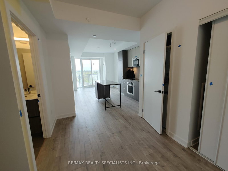 1302 - 220 MISSINNIHE Way