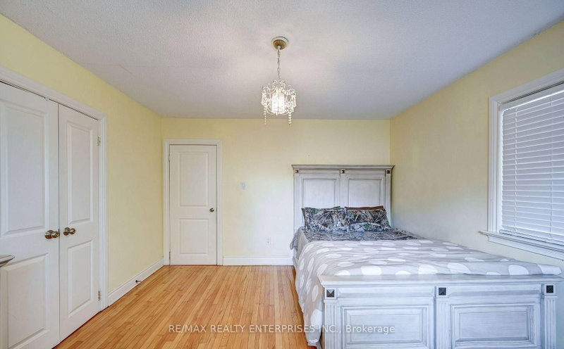 1235 Old River Mississauga,ON L5G 3G2 — Photo 14