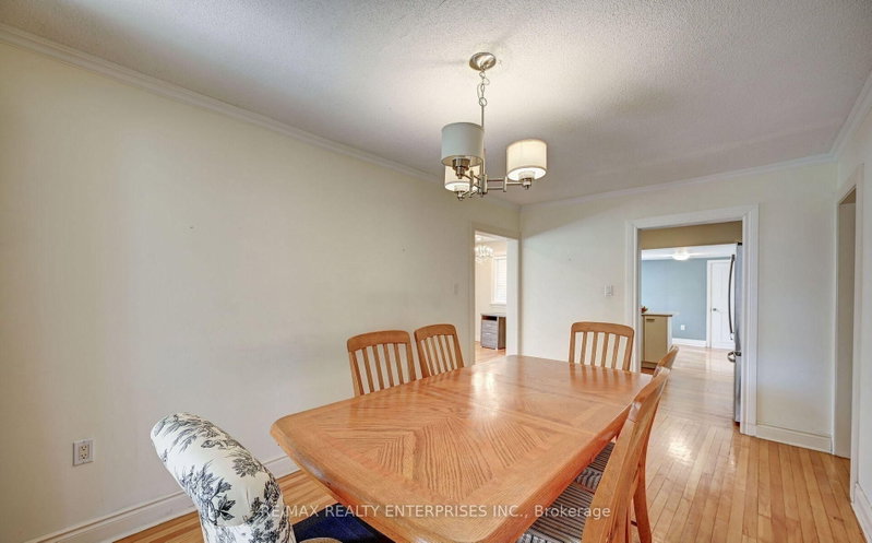 1235 Old River Mississauga,ON L5G 3G2 — Photo 16