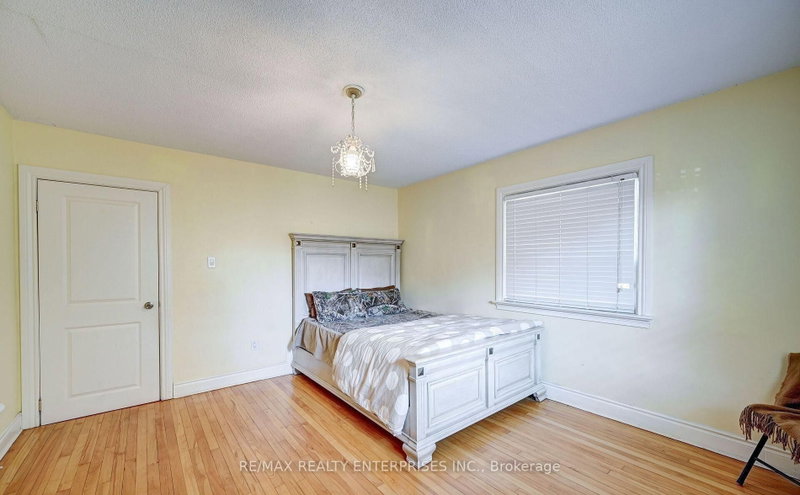 1235 Old River Mississauga,ON L5G 3G2 — Photo 21