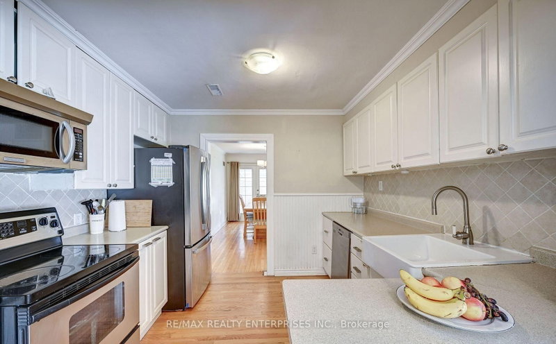 1235 Old River Mississauga,ON L5G 3G2 — Photo 25