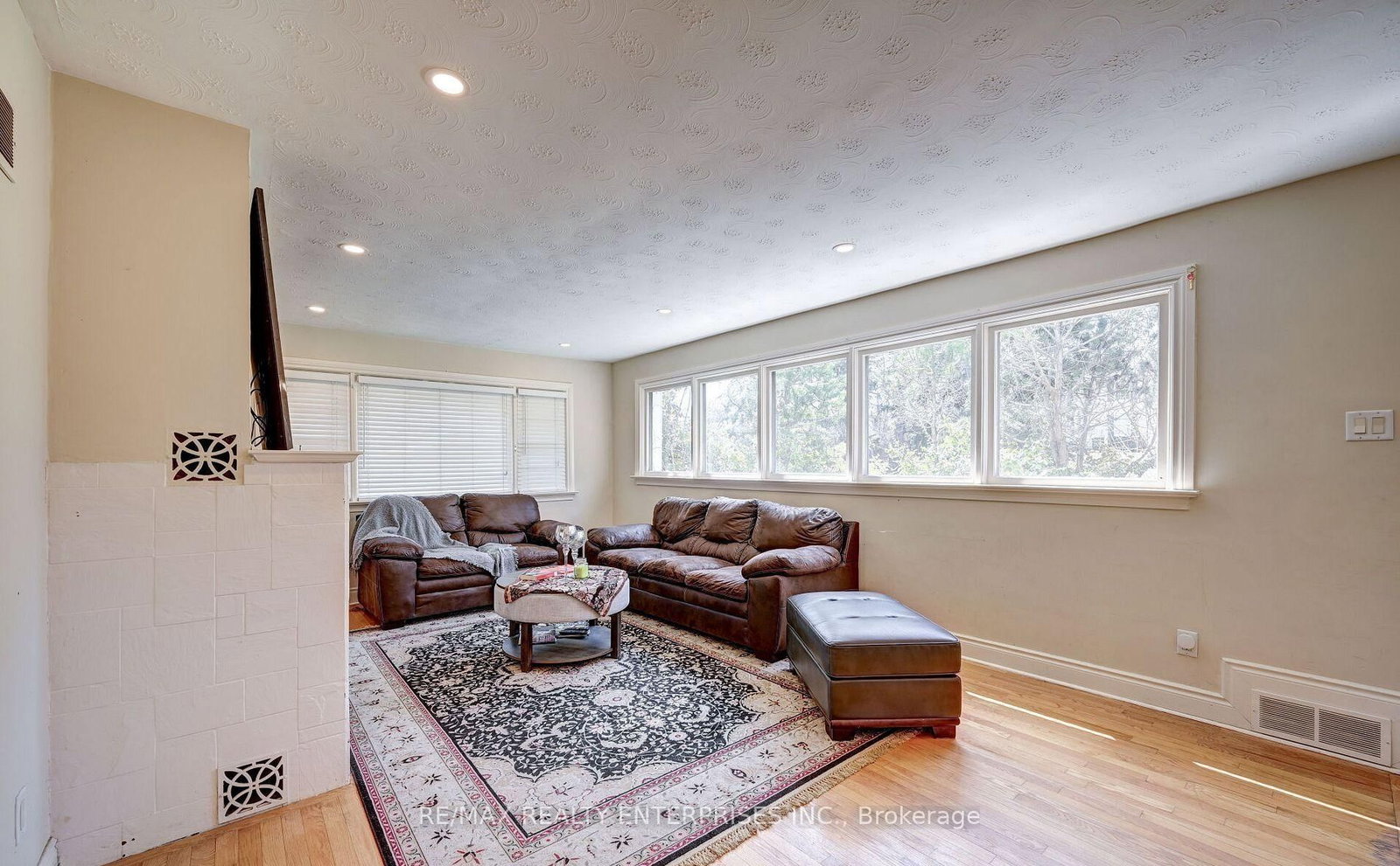 1235 Old River Road • Mississauga, ON photo 5