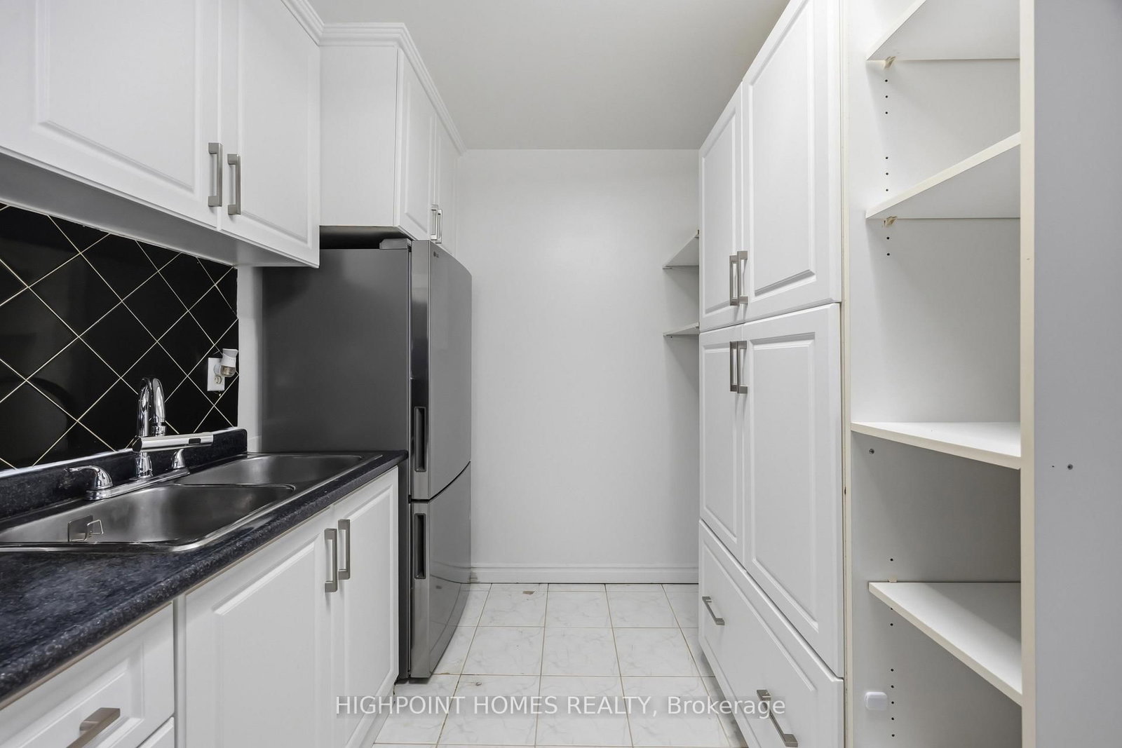 10 Martha Eaton Way • #109 • Toronto, ON photo 20