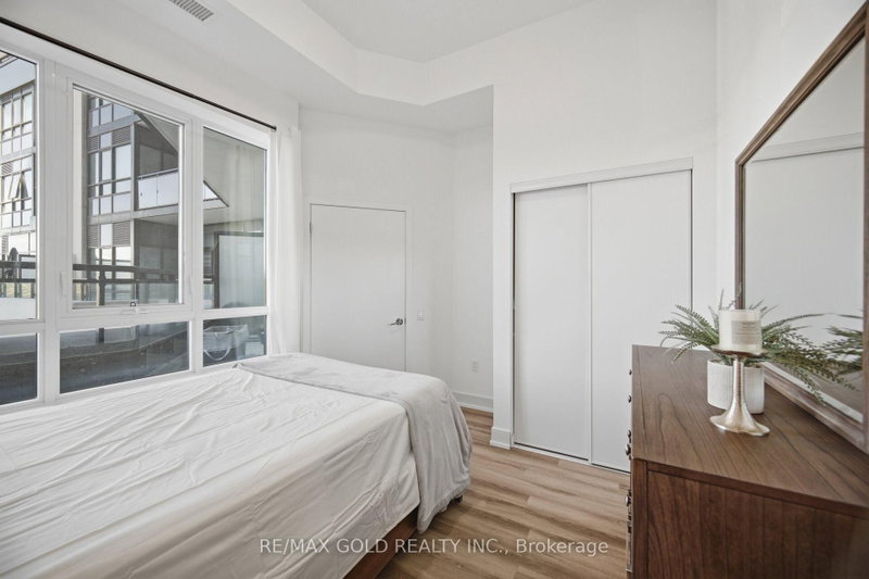 395 Dundas Oakville,ON L6M 5R8 — Photo 19