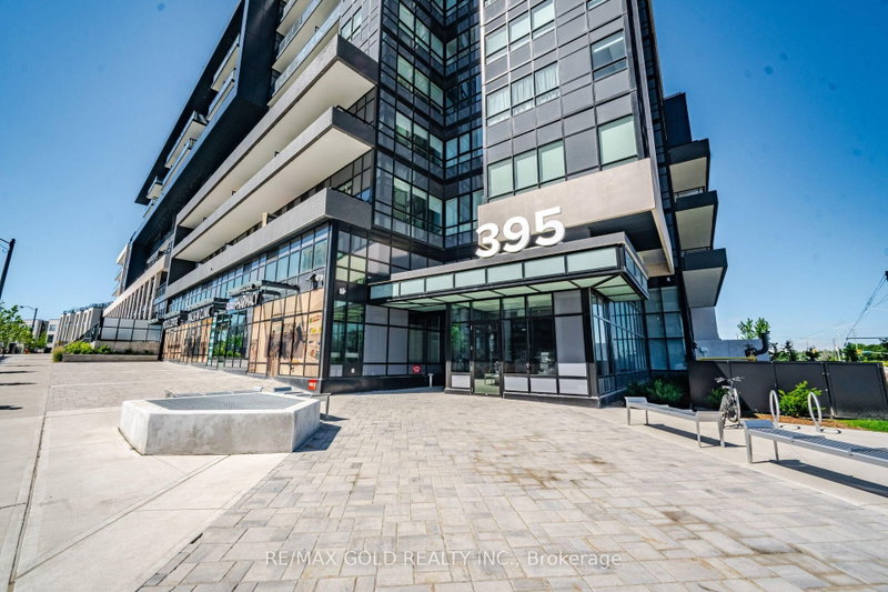 243 - 395 Dundas Street W