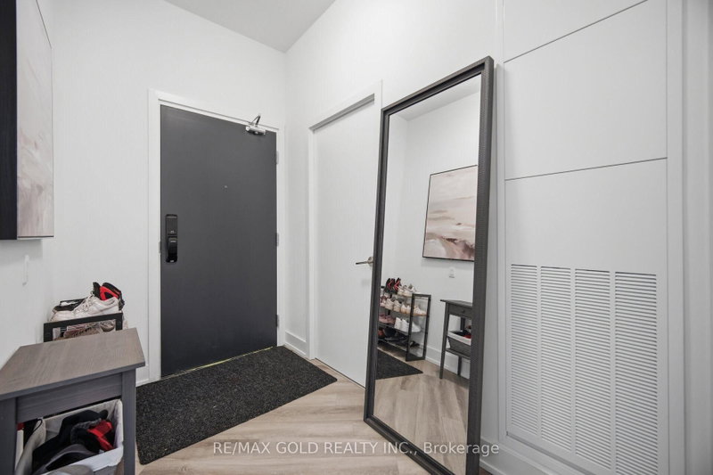 395 Dundas Oakville,ON L6M 5R8 — Photo 5