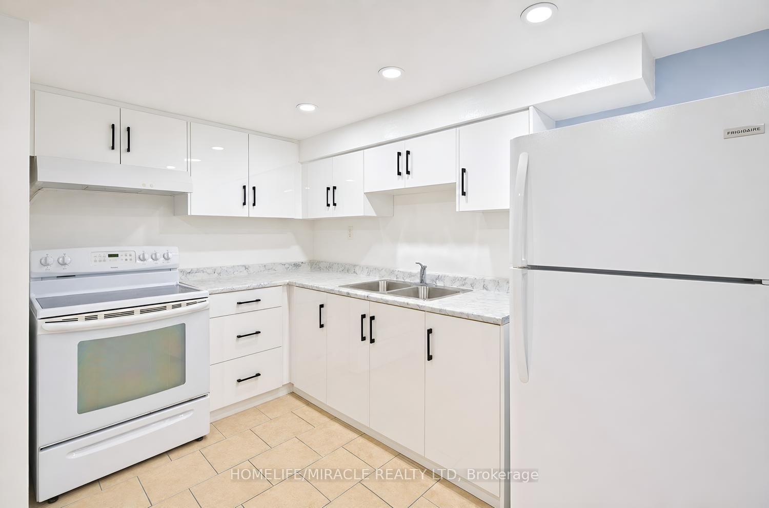 177 Westmore Drive S • Toronto, ON photo 40