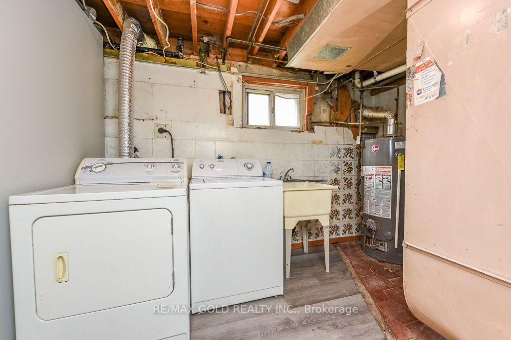 7624 Middleshire Drive • Mississauga, ON photo 39