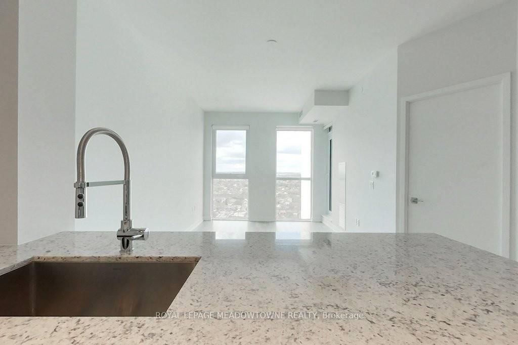 2411-4055 Parkside Dr, Mississauga, view 18
