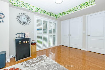 15 Cailiff Brampton,ON L6Y 0P9 — Photo 11