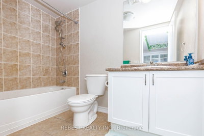 15 Cailiff Brampton,ON L6Y 0P9 — Photo 12