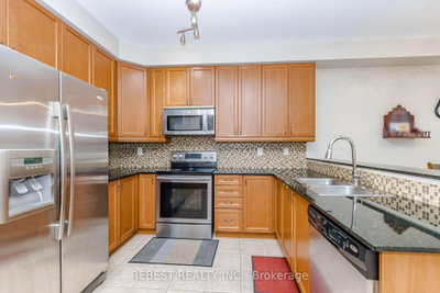 15 Cailiff Brampton,ON L6Y 0P9 — Photo 19