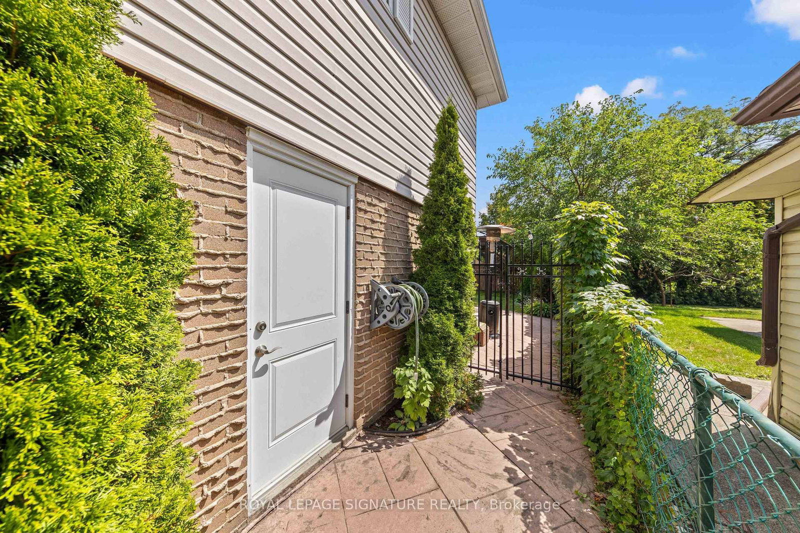 464 Bartley Bull Parkway • Brampton, ON photo 31