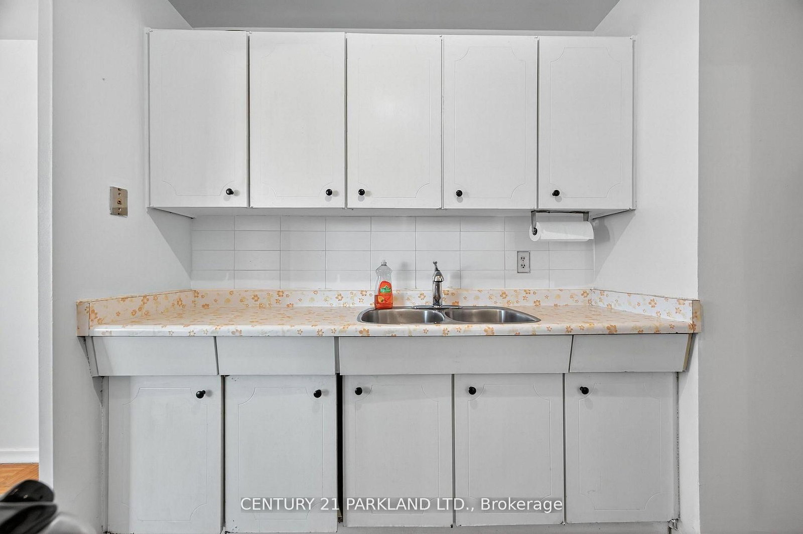 2961 Dufferin Street • #202 • Toronto, ON photo 12
