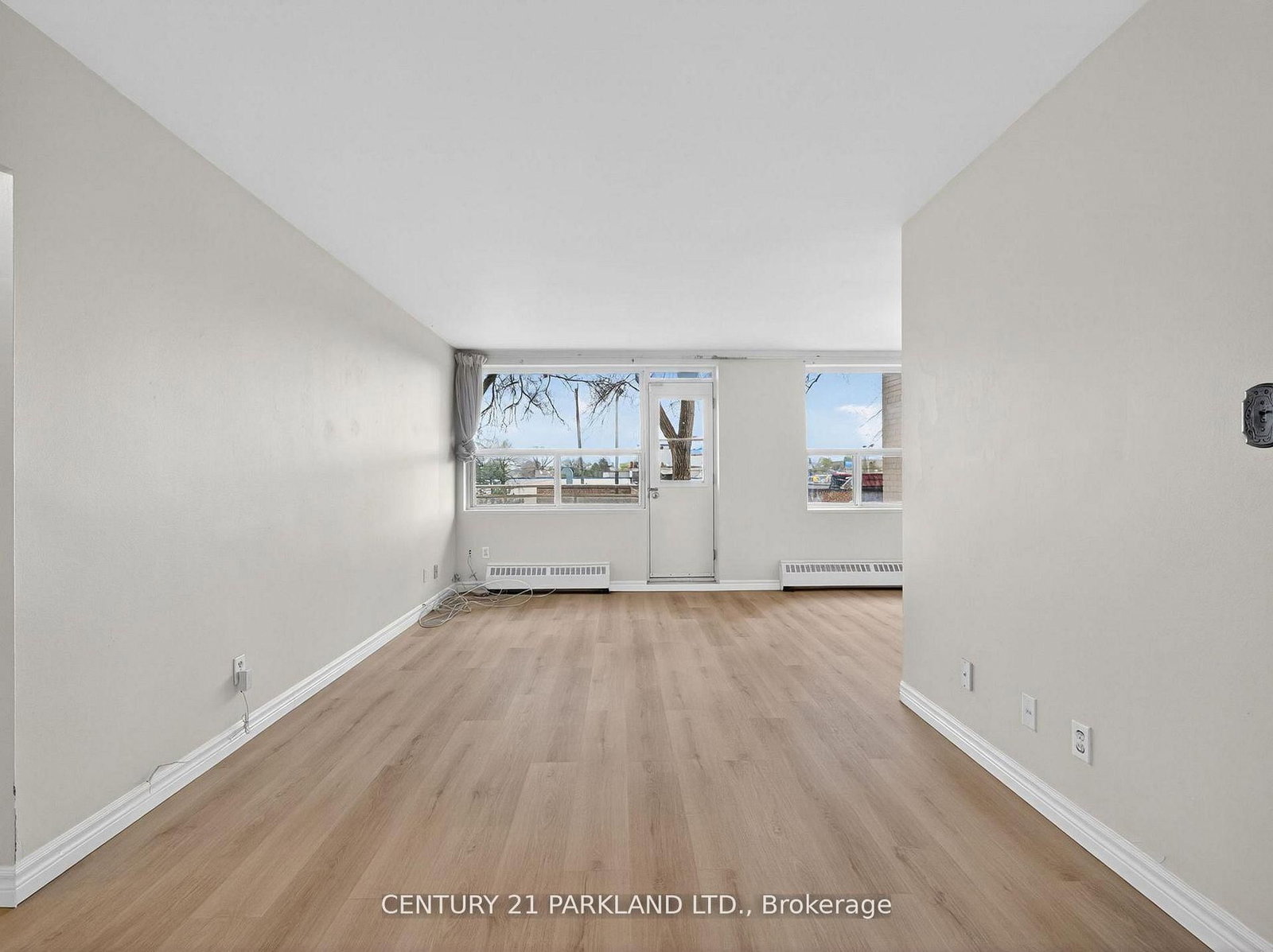 2961 Dufferin Street • #202 • Toronto, ON photo 17