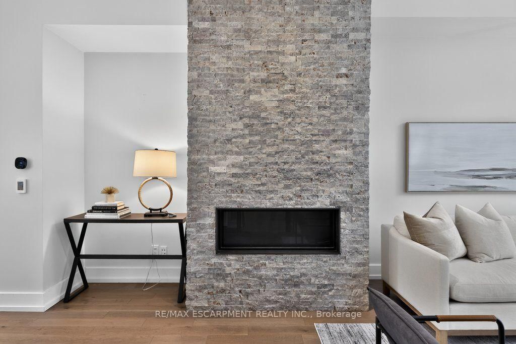 21 Godfreys Lane • Mississauga, ON photo 10