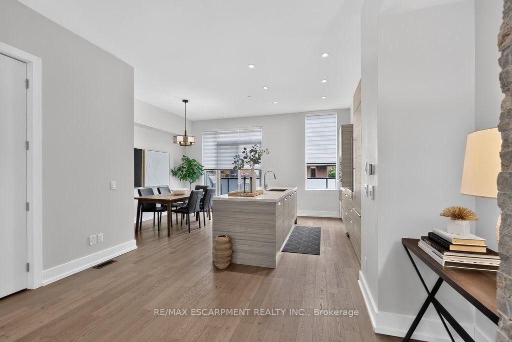 21 Godfreys Lane • Mississauga, ON photo 11
