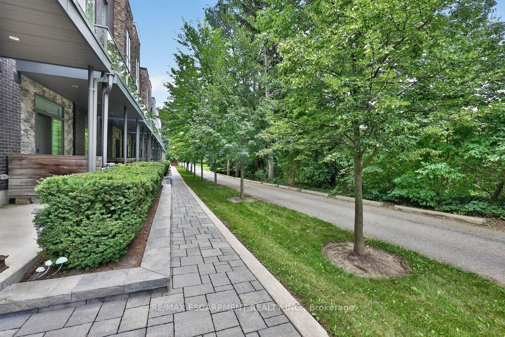 21 Godfreys Lane • Mississauga, ON photo 34