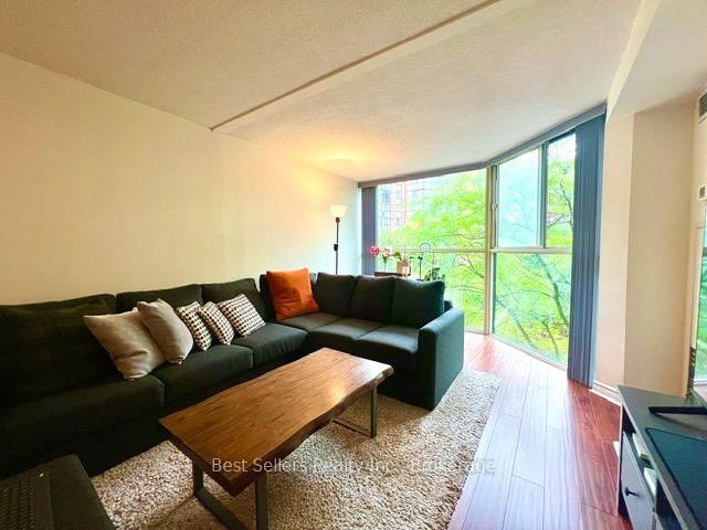 411-2091 Hurontario St, Mississauga, view 12