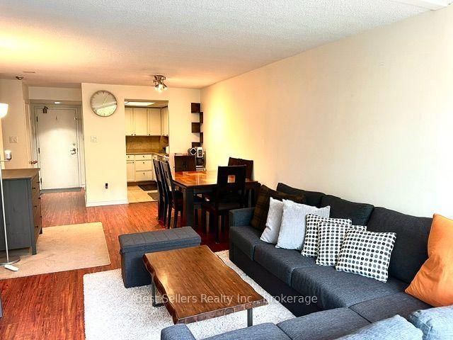 411-2091 Hurontario St, Mississauga, view 13