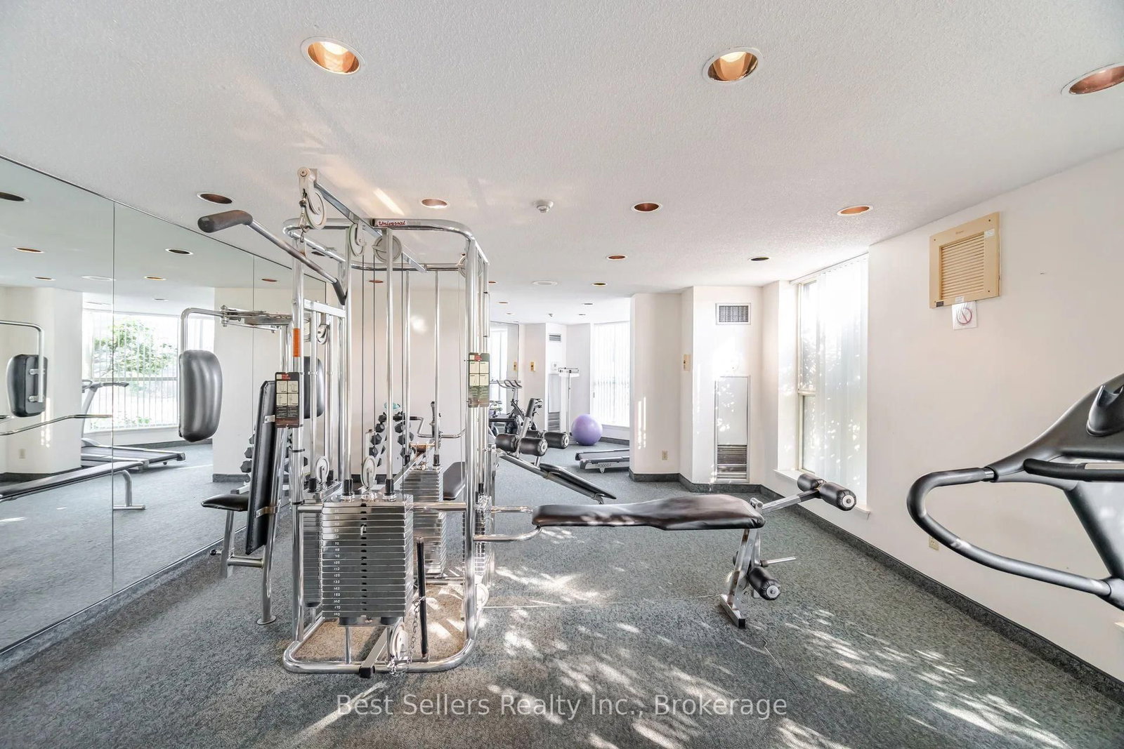 411-2091 Hurontario St, Mississauga, view 39