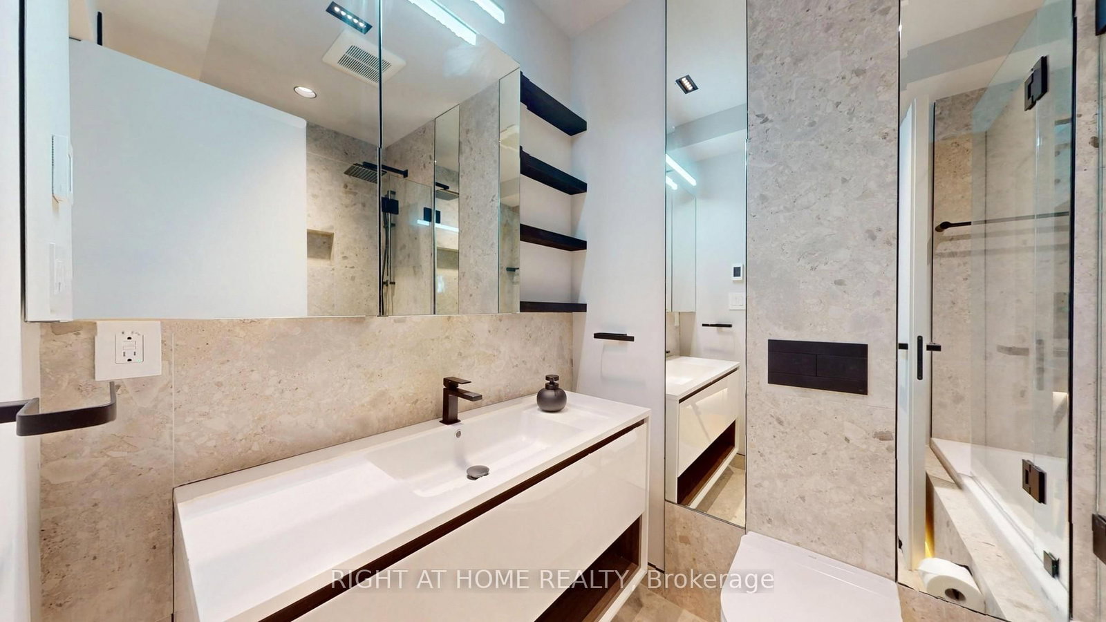 127 Glenlake Avenue • Toronto, ON photo 10