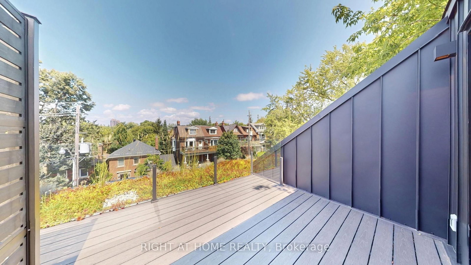 127 Glenlake Avenue • Toronto, ON photo 16