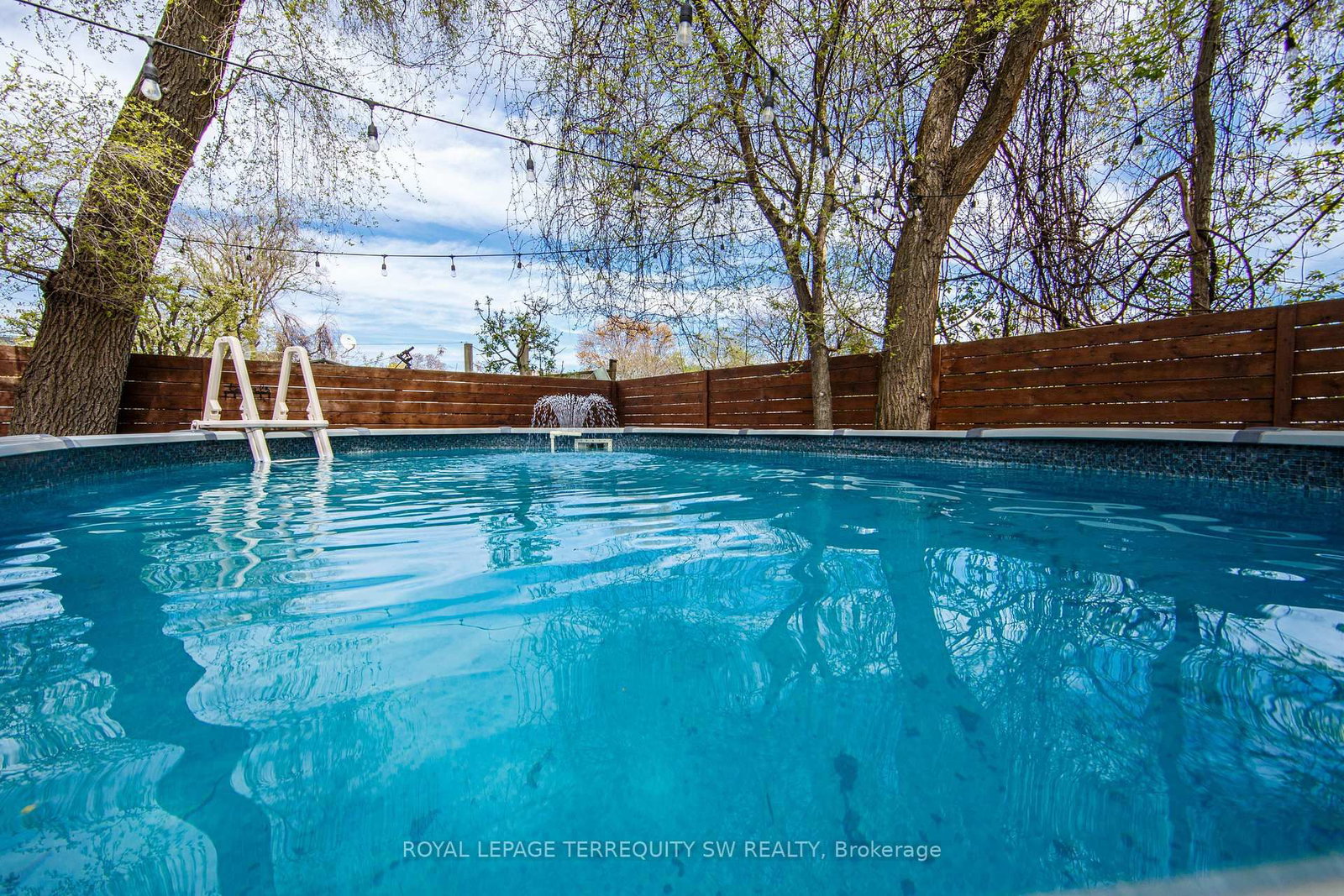 888 Fourth Street • Mississauga, ON photo 16
